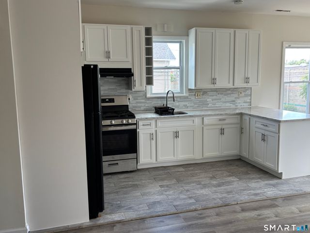 236 Brooks Street 236, Bridgeport, CT 06608