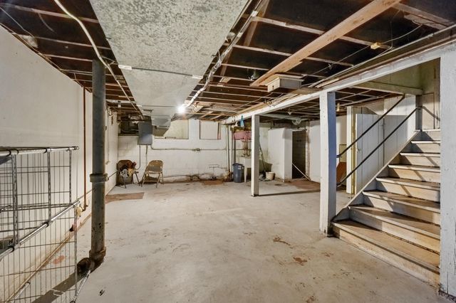 568 Johnson Street, Gary, IN 46402