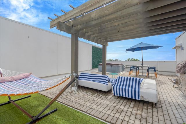 3100 W PAUL AVENUE 14, Tampa, FL 33611