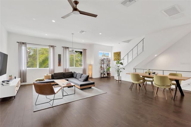 3100 W PAUL AVENUE 14, Tampa, FL 33611