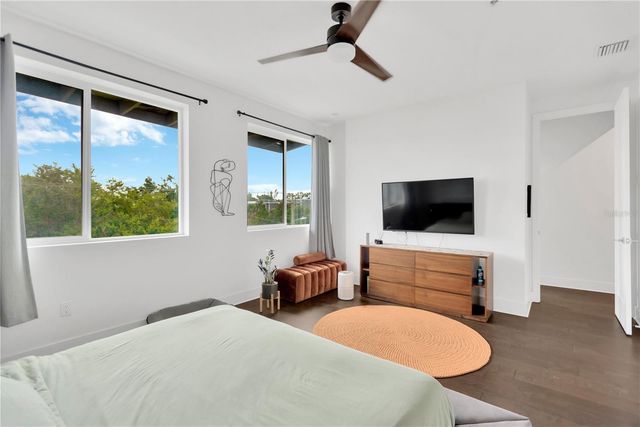 3100 W PAUL AVENUE 14, Tampa, FL 33611