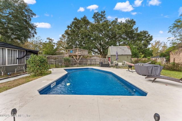 7029 HIELO Drive, Jacksonville, FL 32211