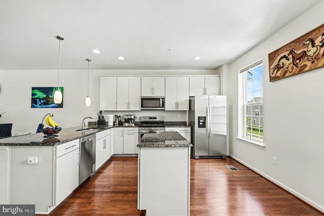 957 MORGAN RUN RD, Middle River, MD 21220