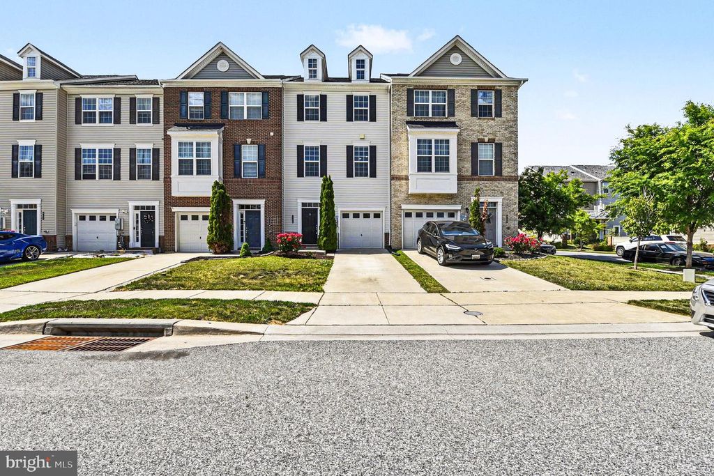 957 MORGAN RUN RD, Middle River, MD 21220