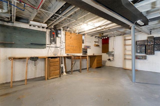 503 E 89th Street, Kansas City, MO 64131