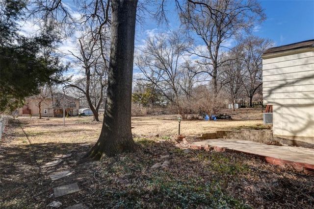 503 E 89th Street, Kansas City, MO 64131