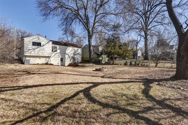 503 E 89th Street, Kansas City, MO 64131