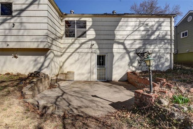 503 E 89th Street, Kansas City, MO 64131