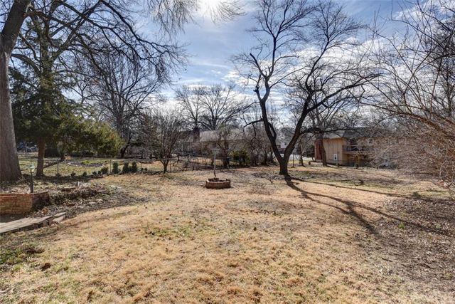 503 E 89th Street, Kansas City, MO 64131