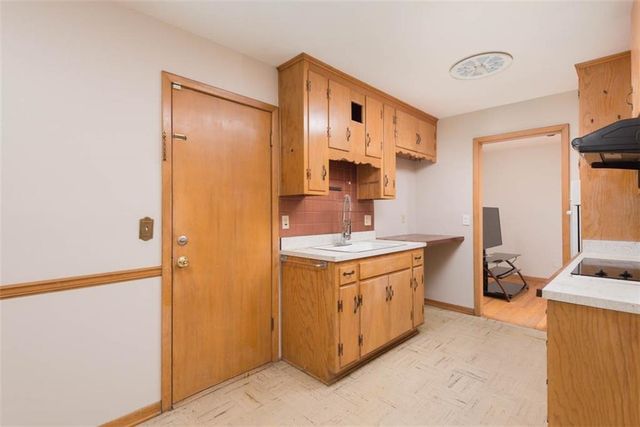 503 E 89th Street, Kansas City, MO 64131