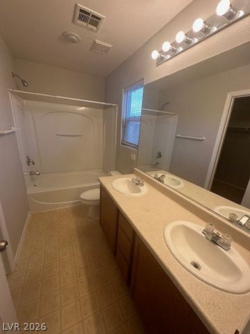 4966 Blue Marlin Avenue, Las Vegas, NV 89115