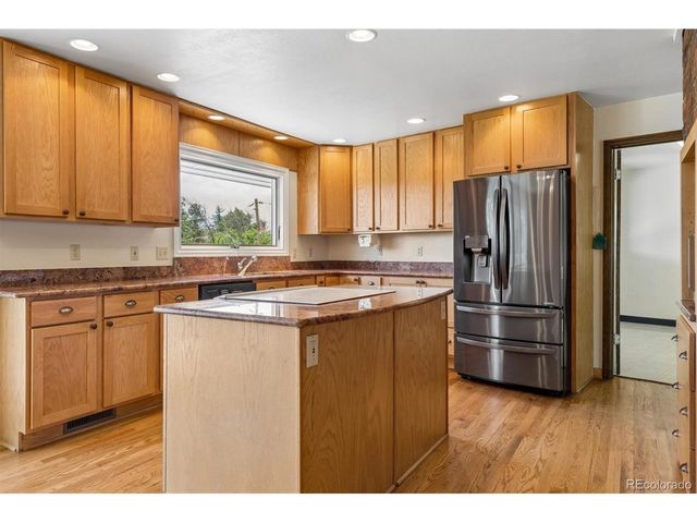 5781 N Lariat Dr, Castle Rock, CO 80108