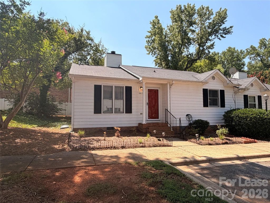 5917 Crape Myrtle Lane, Charlotte, NC 28216