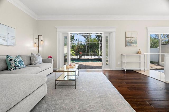 834 ADDISON DRIVE NE, St Petersburg, FL 33716