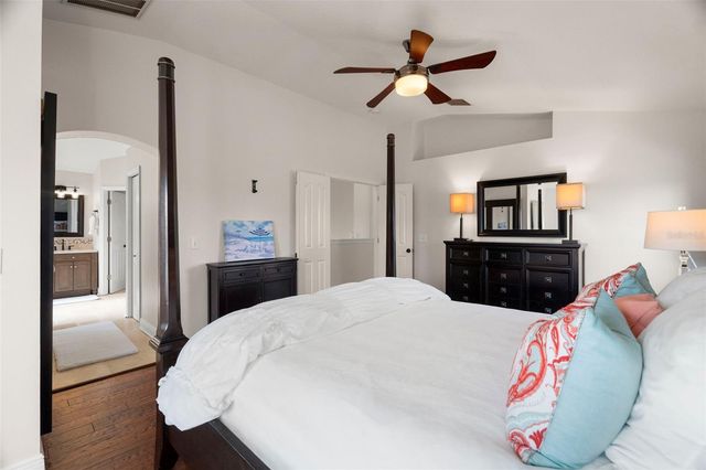 834 ADDISON DRIVE NE, St Petersburg, FL 33716