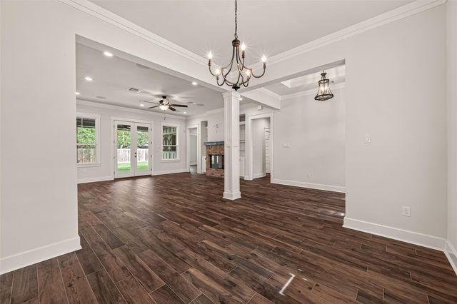 2401 Cunningham Drive, Pearland, TX 77581