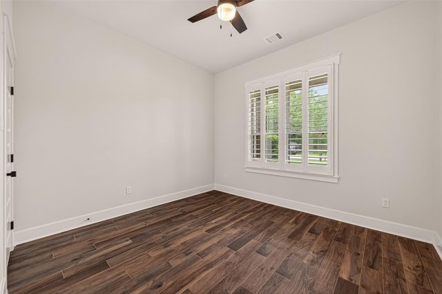 2401 Cunningham Drive, Pearland, TX 77581