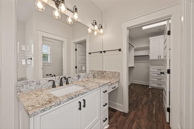 2401 Cunningham Drive, Pearland, TX 77581