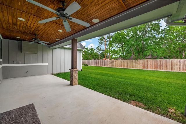 2401 Cunningham Drive, Pearland, TX 77581
