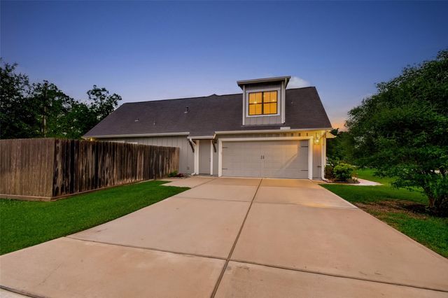 2401 Cunningham Drive, Pearland, TX 77581