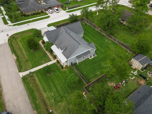 2401 Cunningham Drive, Pearland, TX 77581