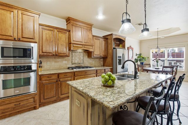 3405 W Nashville Street, Broken Arrow, OK 74012