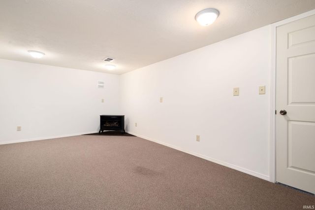 5501 Abshire Drive, South Bend, IN 46614