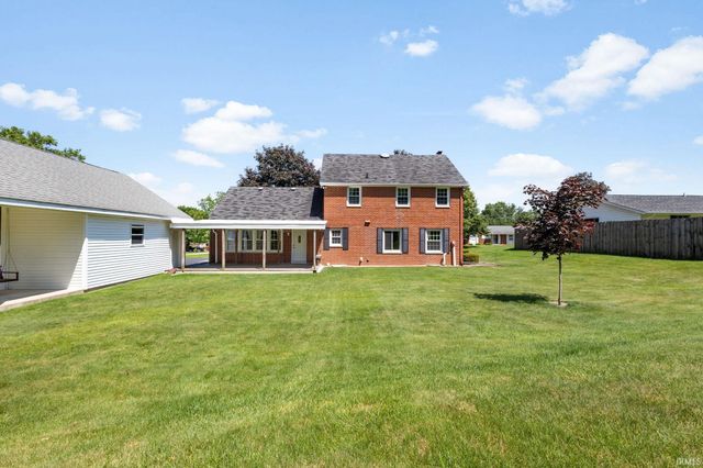 5501 Abshire Drive, South Bend, IN 46614