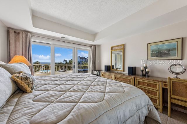 21 S Forest Beach Dr Apt 334, Hilton Head Island, SC 29928