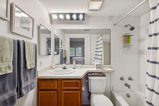 21 S Forest Beach Dr Apt 334, Hilton Head Island, SC 29928