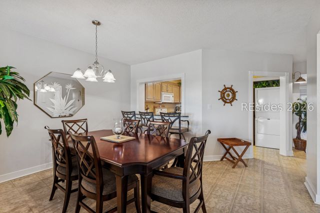 21 S Forest Beach Dr Apt 334, Hilton Head Island, SC 29928