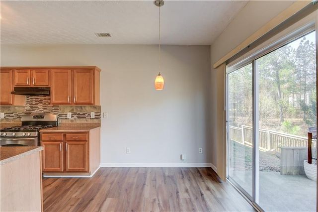 1554 Park Grove Drive, Lawrenceville, GA 30046