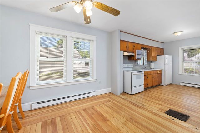 68 Covel Circle, Warwick, RI 02888