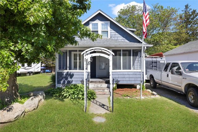 68 Covel Circle, Warwick, RI 02888