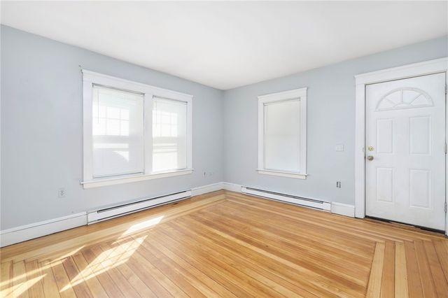 68 Covel Circle, Warwick, RI 02888