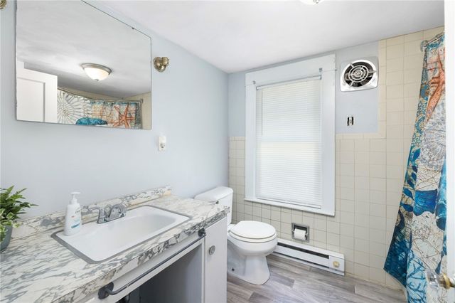 68 Covel Circle, Warwick, RI 02888