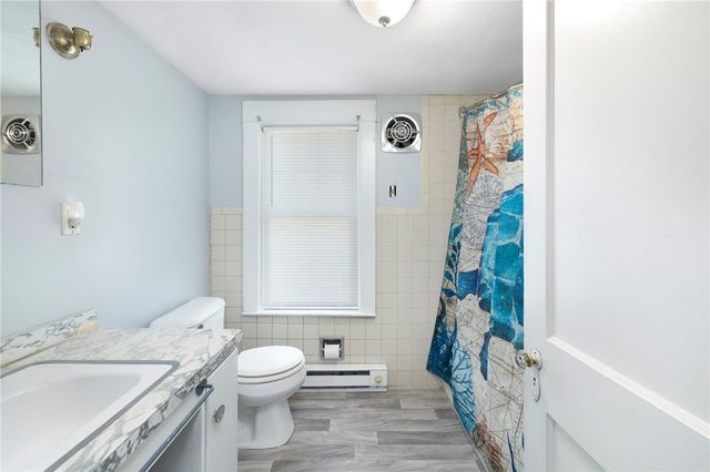 68 Covel Circle, Warwick, RI 02888