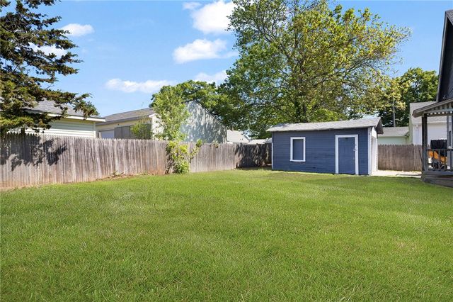 68 Covel Circle, Warwick, RI 02888