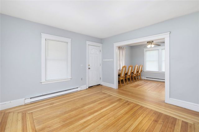 68 Covel Circle, Warwick, RI 02888