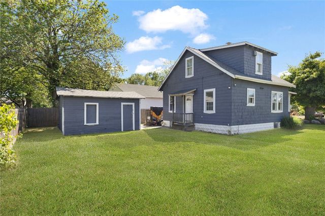 68 Covel Circle, Warwick, RI 02888