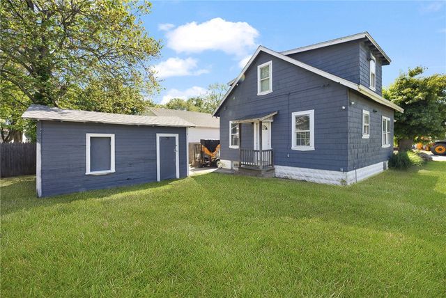68 Covel Circle, Warwick, RI 02888