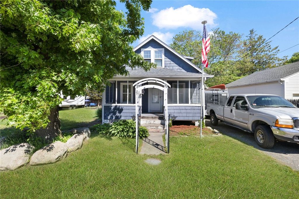68 Covel Circle, Warwick, RI 02888