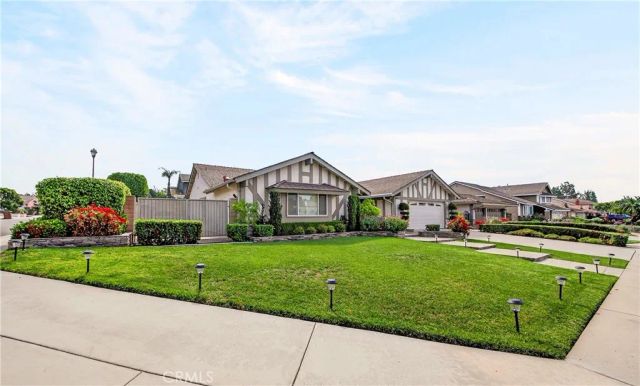 198 Sunflower, Brea, CA 92821