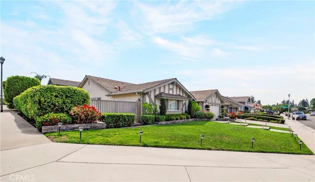 198 Sunflower, Brea, CA 92821