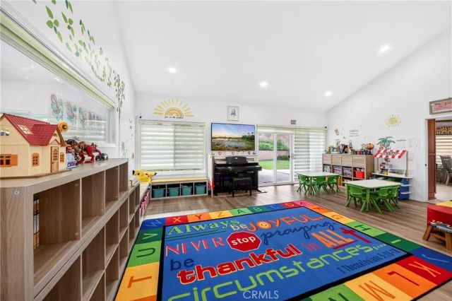 198 Sunflower, Brea, CA 92821