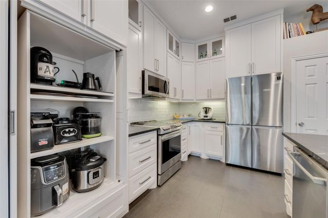 1919 Stafford Road, Grapevine, TX 76051