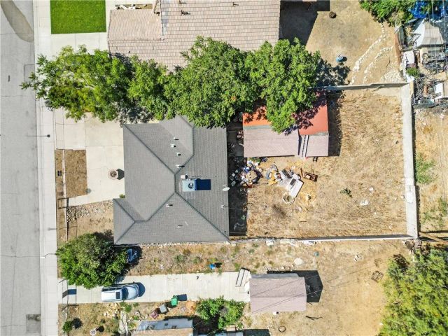 859 N Allen, Banning, CA 92220
