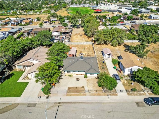 859 N Allen, Banning, CA 92220