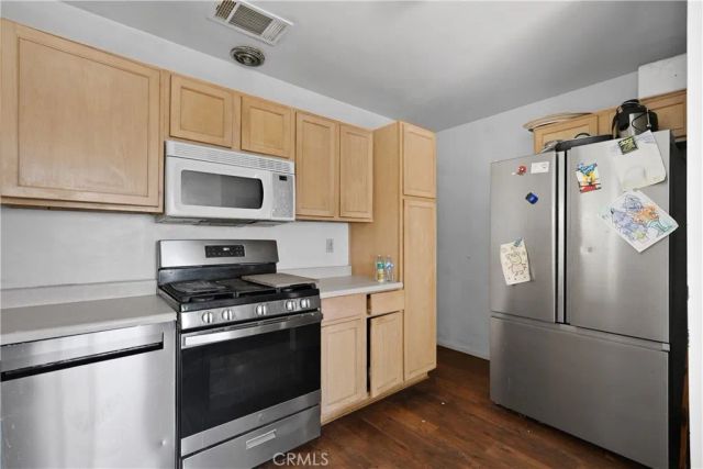 859 N Allen, Banning, CA 92220