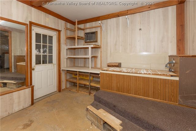 19 Stewart Park, Cross Lanes, WV 25313